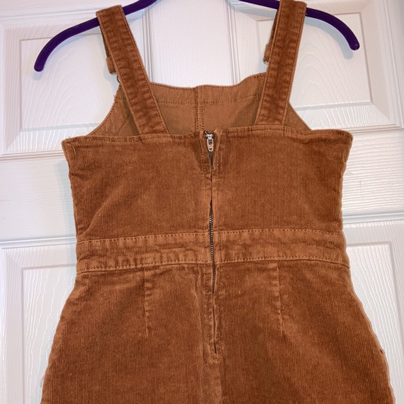 Target corduroy rust brown dress youth large 10/12 with pockets and buckles - Picture 4 of 6